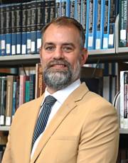 aaron scarbrough headshot aaron scarbrough headshot