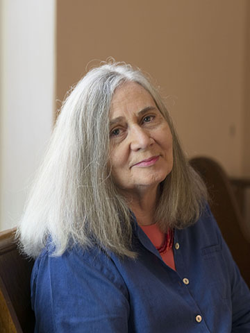 Headshot of Marilynne Robinson