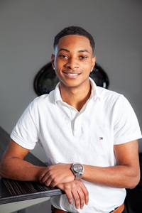 Kevin Stokes-Bonnett Headshot of Kevin Stokes-Bonnett