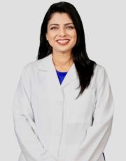 Headshot of Asma Moheet