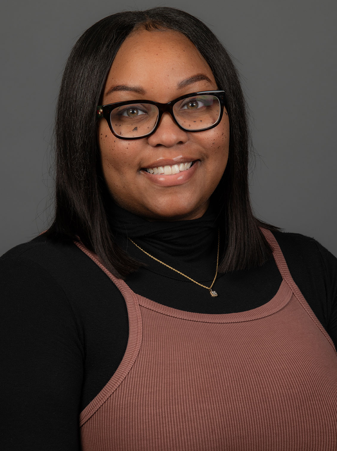 Headshot of Angela Jackson